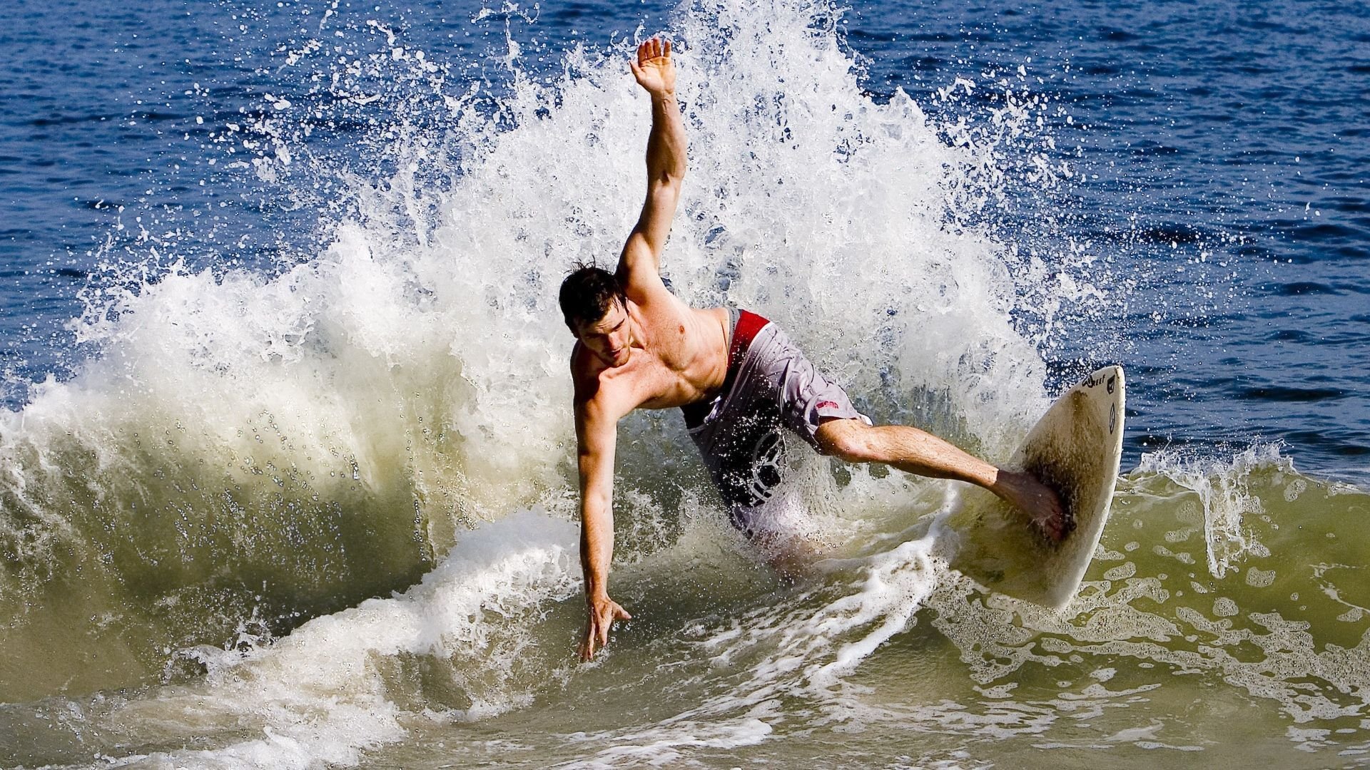 体育新闻中心主办全国体育新闻融合传播论坛，体育新闻平台